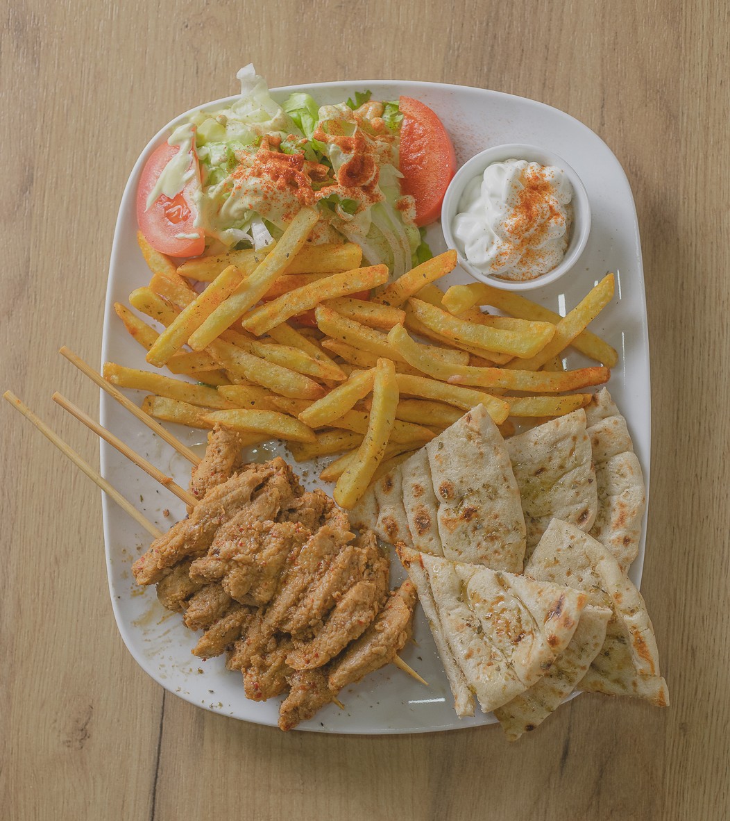 Chicken gyros plate
